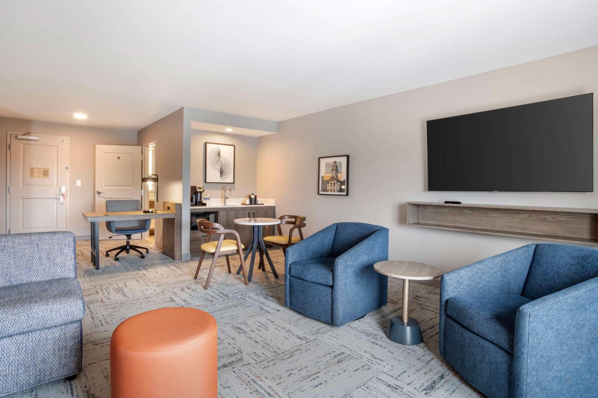 Hilton Garden Inn Charlotte/Конкорд Экстерьер фото