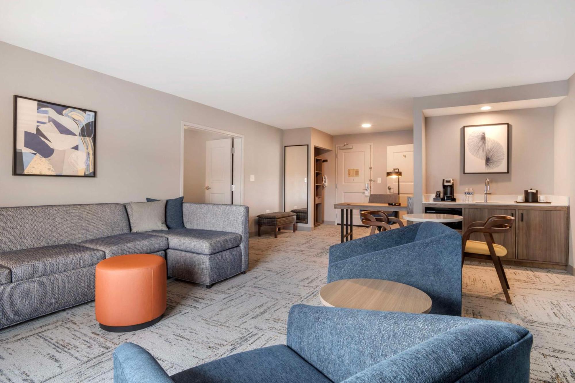 Hilton Garden Inn Charlotte/Конкорд Экстерьер фото