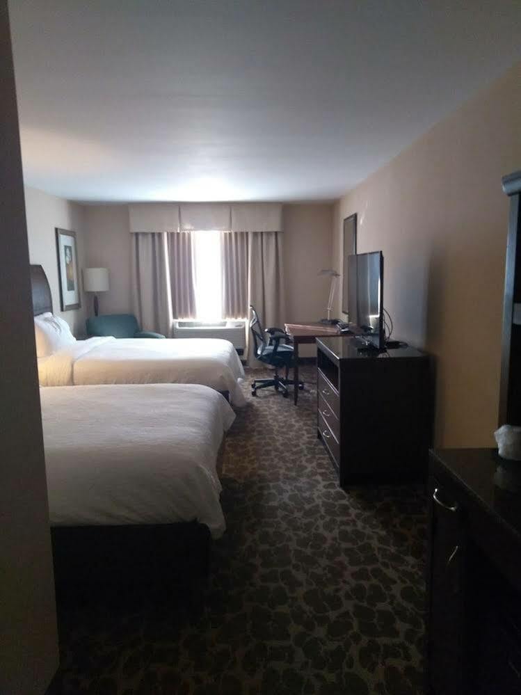 Hilton Garden Inn Charlotte/Конкорд Экстерьер фото